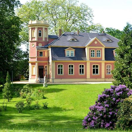Ferienwohnung Im Gutshof Direkt Gegenueber Dem Schloss, Rhododendronpark Mit Terrasse Und Wlan Kromlau ภายนอก รูปภาพ
